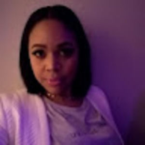 Meet your Posher, Nuris